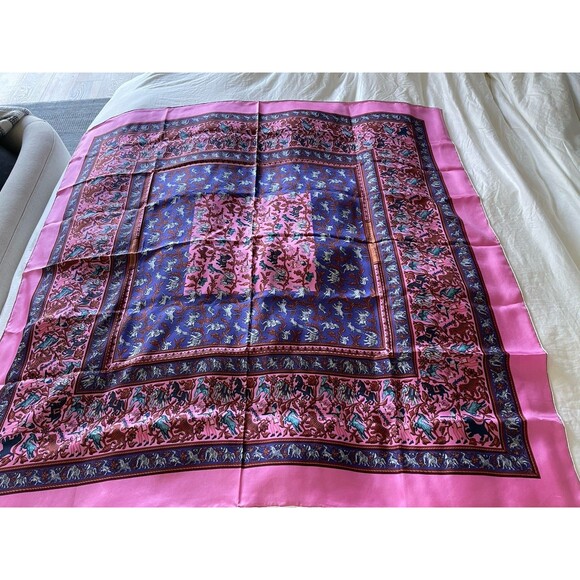NIB HERMES 140cm Giant Silk Scarf Shawl Chasse en Inde Pink Purple Vintage RARE - Picture 4 of 16